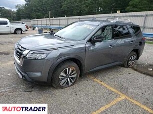 Nissan Pathfinder 3.0 benzyna 2024r. (EIGHT MILE)