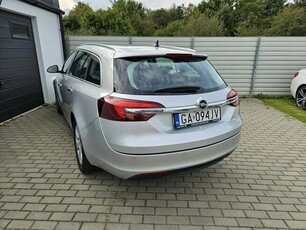 Opel Insignia 1.6T 170KM bezwypadek XENON navi SKÓRA bdb wyposażenie BDB STAN