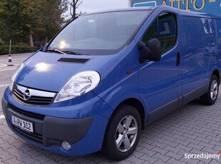 Opel Vivaro 2,5 cdti 140Km