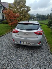 Sprzedam Hyundai i30 bogate wyposażenie