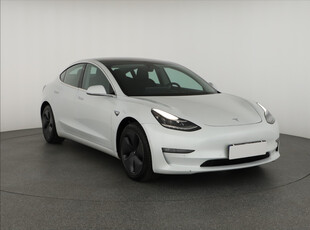 Tesla Model 3 2019 Long Range 4WD 76kWh 99829km Sedan