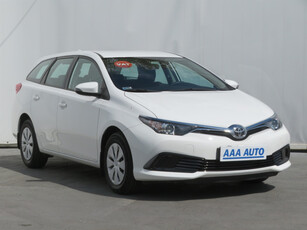 Toyota Auris 2018 1.6 Valvematic 92614km Kombi