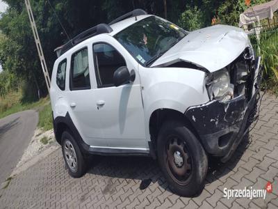 dacia duster 1.5 dci,uszkodzony przód,