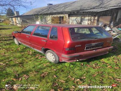 Fiat Uno benzyna sprawny bez rdzy, opłaty aktualne