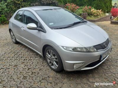 Honda Civic VIII bardzo ładne, zadbane auto