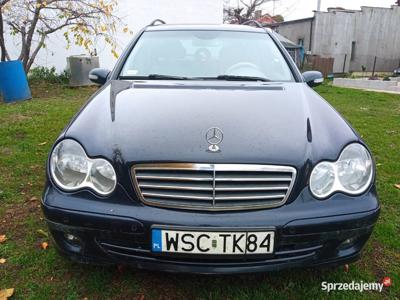 Mercedes W203 kombi jasne skóry harman kardon webasto