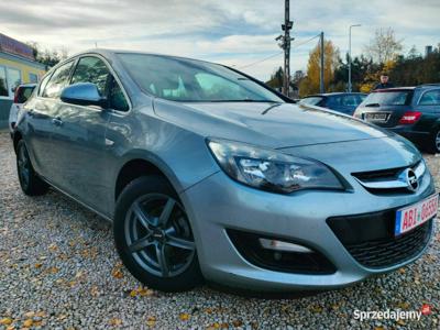 Opel Astra Super wyposażenie Tylko 104.000km J (2009-2019)