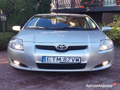 Toyota Auris benzyna 1.6 122KM 2007rok