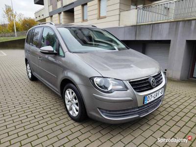 Volkswagen Touran 2010r Lift Navi 7 Osób Benzyna 195tys km