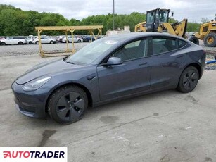 Tesla Model 3 benzyna 2023r. (WINDSOR)