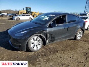 Tesla Model Y benzyna 2023r. (WINDSOR)