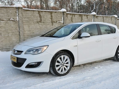 Opel Astra 1.4 Turbo 140KM Cosmo Navi Kamera Serwis do końca Opony wielosezonowe J (2009-2019)