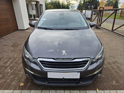 Peugeot 308 II 1,6 HDI 100 PS NAVI KLIMA