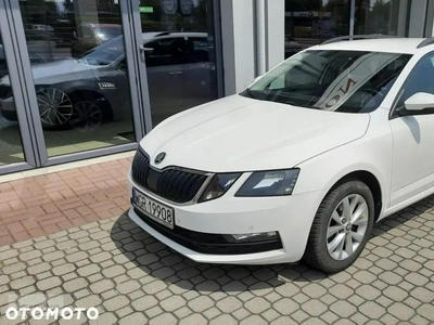 Skoda Octavia III Skoda Octavia Combi 1.5 TSI (150 KM) Ambition (400)