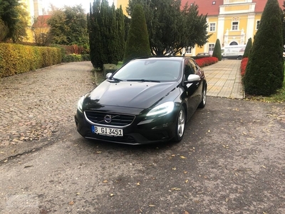 Volvo V40 II T2 Drive-E R-Design Kinetic