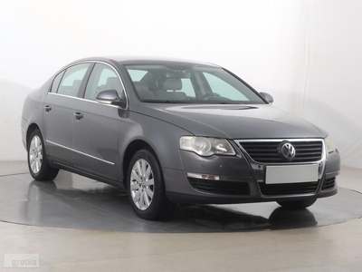 Volkswagen Passat B6 , Klimatronic, Tempomat, Parktronic,ALU