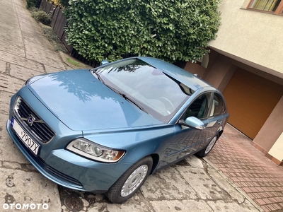 Volvo S40