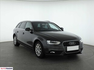 Audi A4 2.0 134 KM 2013r. (Piaseczno)