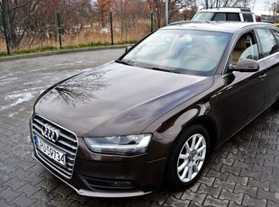 Audi A4 IV (B8)