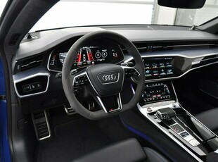 Audi RS7 Cena katalogowa nowego 947 tyś. zł. Ceramika Lasery B&O Kamery