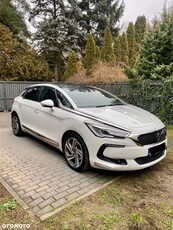 DS Automobiles DS 5