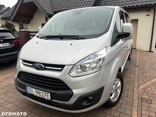 Ford Tourneo Custom 300 L2H1 VA Titanium