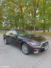 Infiniti Q50 2.0t Premium Tech