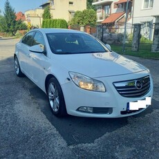 Insignia 2,0 CDTI sedan, skóry, navi, tempomat - biała - ZADBA