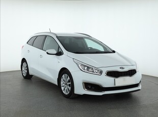 Kia Cee'd II , Salon Polska, Serwis ASO, Klima, Parktronic