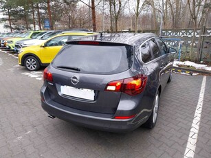 Opel Astra 2010 1.4 T 249246km Kombi