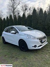 Peugeot 208 1.0 benzyna 68 KM 2014r. (żerków)