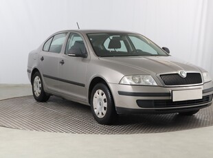 Skoda Octavia II , Salon Polska, GAZ, Klima