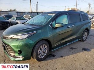 Toyota Sienna 2.0 hybrydowy 2021r. (LOS ANGELES)