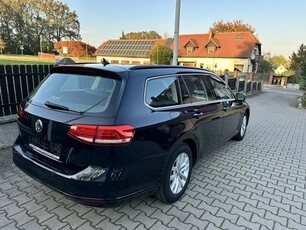 Volkswagen Passat 2,0 Tdi 150 ps DSG comfortline oplacony z Nawigacją