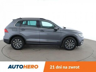 Volkswagen Tiguan 4x4, klima auto, navi, czujniki parkowania, grzane fotele