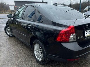 Volvo S40