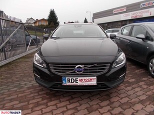 Volvo S60 2.0 benzyna 152 KM 2017r. (Dębica)