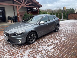 Volvo V40 D2 Drive-E Base