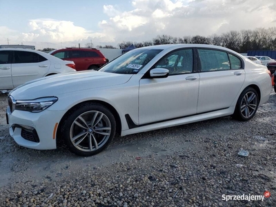 2017 BMW 740 I