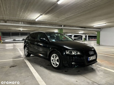 Audi A3 2.0 TDI Sportback DPF S tronic Ambition