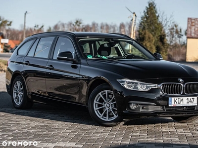 BMW Seria 3 318d