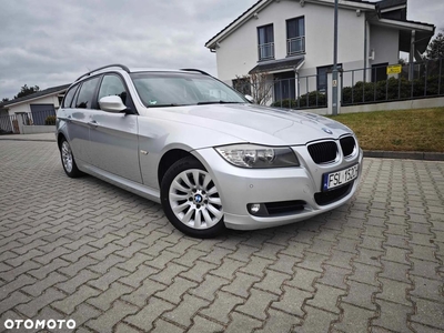 BMW Seria 3 320d DPF Touring