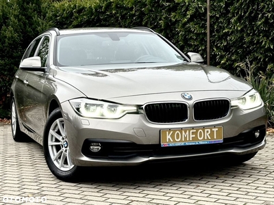 BMW Seria 3 320d Sport Line