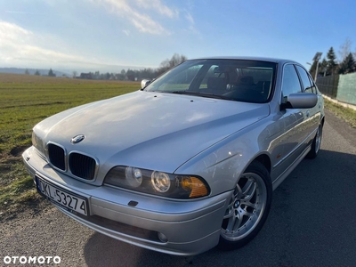 BMW Seria 5 525i