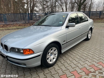 BMW Seria 5 528i