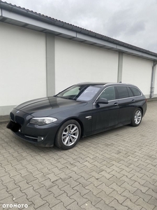 BMW Seria 5 530d xDrive Touring