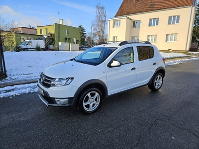 Dacia Sandero II Hatchback 5d TCe 90KM 2014