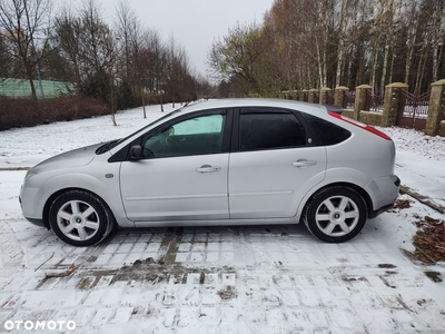 Ford Focus 1.6 16V Ghia