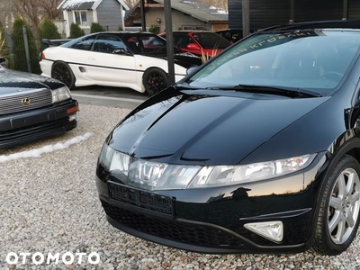 Honda Civic 1.8i-VTEC Sport