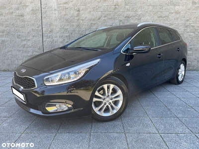 Kia Ceed 1.6 CRDi 128 ISG SW Platinum Edition